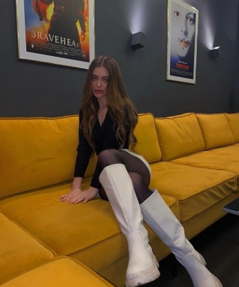 Ева